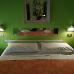 Hotel Simon 2*