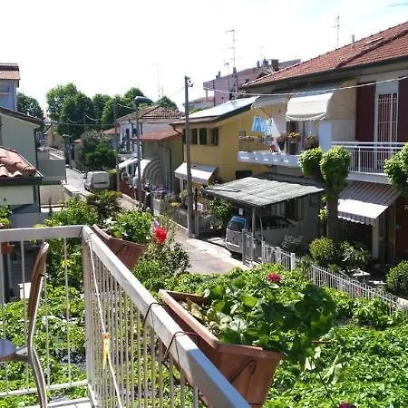 Simon 2* 里米尼